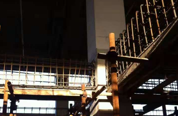 太原一厂房梁柱截面加大施工